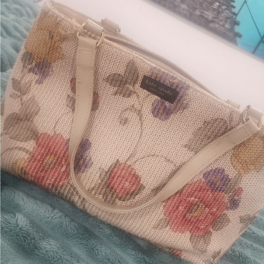 Kate Spade Vintage Floral Beige Shoulder Bag